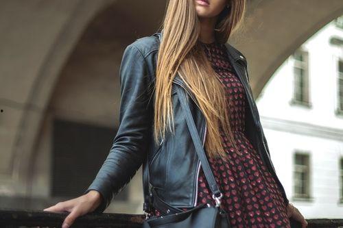 吃瓜表情是什么意思怎么回复女生,如何巧妙回应女生的调侃