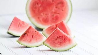 娱乐吃瓜封面怎么做