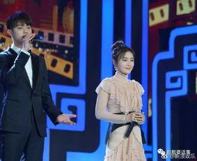 娱乐圈吃瓜合唱队,揭秘明星幕后趣闻，带你领略娱乐圈真实面貌